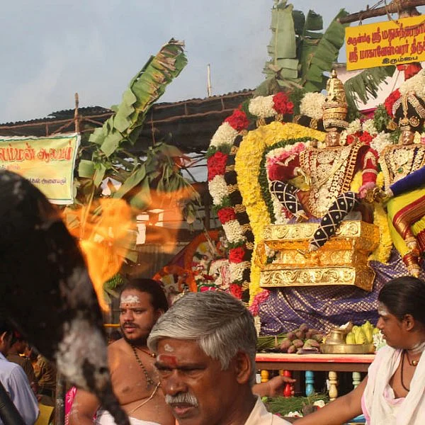 புதுச்சேரி வைத்திகுப்பம் மாசி மகம் தேர் திருவிழா... படங்கள்: கு. பிரதீபன் பெர்னியர்.