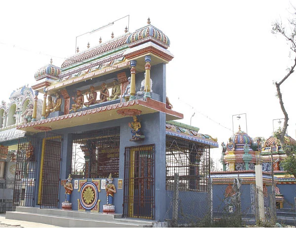 வட இலுப்பை மருந்தீஸ்வரர்