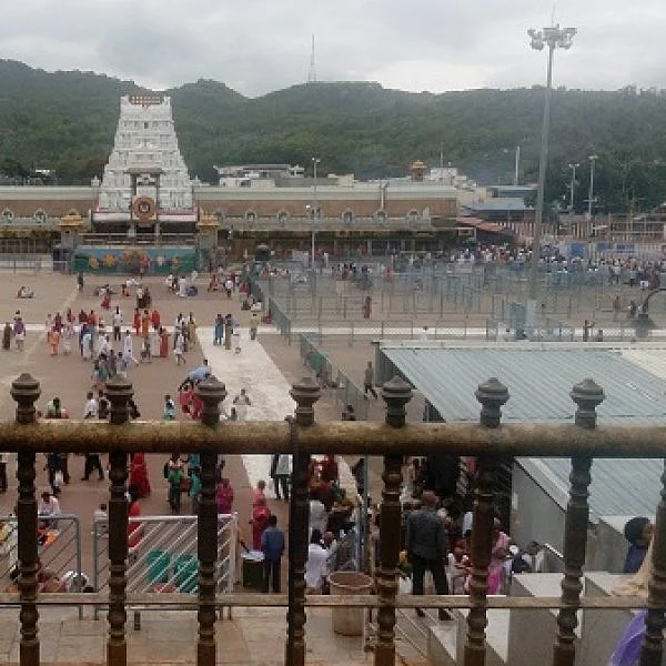 திருமலையில், திருப்பதி வேங்கடேச பெருமாள் கோயில் கொண்ட கதை! #Tirupati #Video