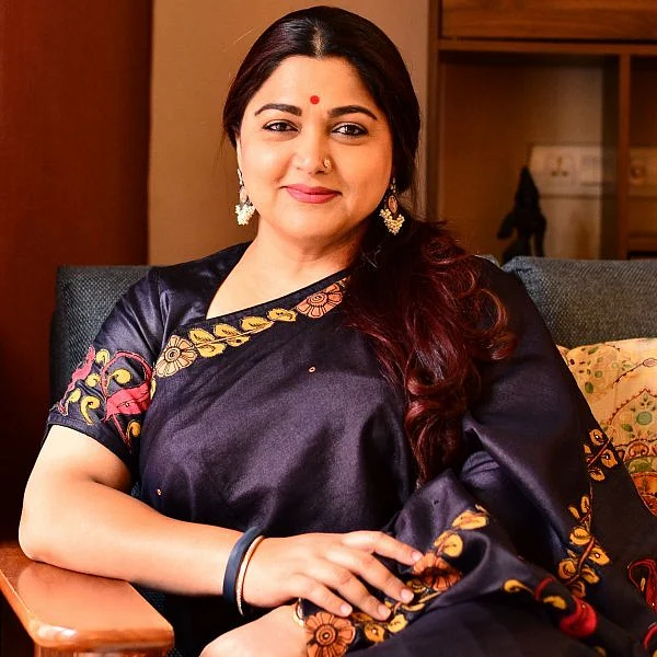 ``என்னை பப்ளினு சொல்றாங்க; அதைப்பத்தி கவலையில்லை!" -நடிகை குஷ்பு