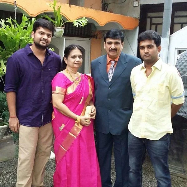 'அப்பா நல்லாயிருக்காரா'னு நலம் விசாரிச்சார் விஜய்! - ரமேஷ் கண்ணா மகன் ஜஸ்வந்த்