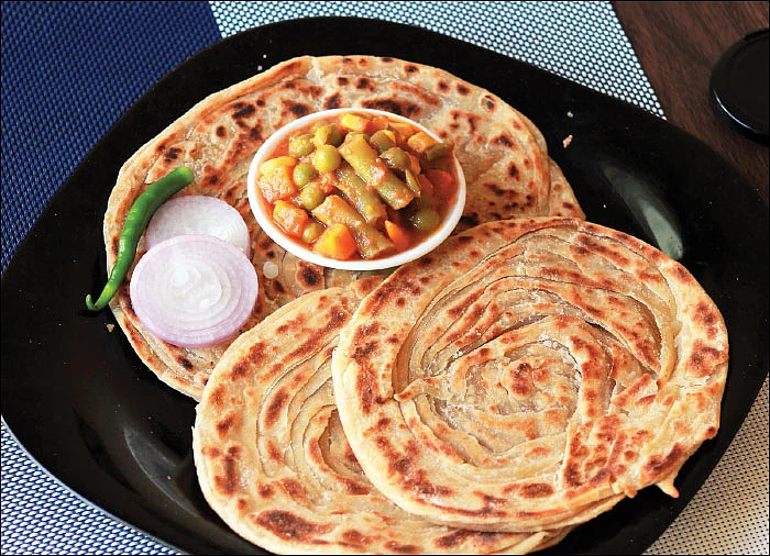 ஆஹா ஓஹோ ருசியில் அடுக்கு பராத்தா!
