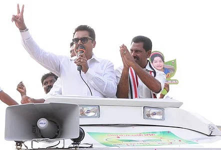 எந்த கொள்கையும் இல்லாமல் உருவாக்கப்பட்டது பா.ஜ.க. கூட்டணி: சரத்குமார்
