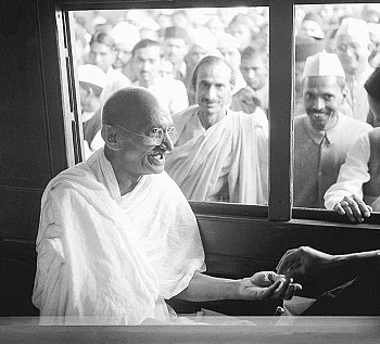 பழங்குடியினரை போராட்ட எரிபொருளாக்கும் மாவோயிஸ்டுகள்! (Part II)