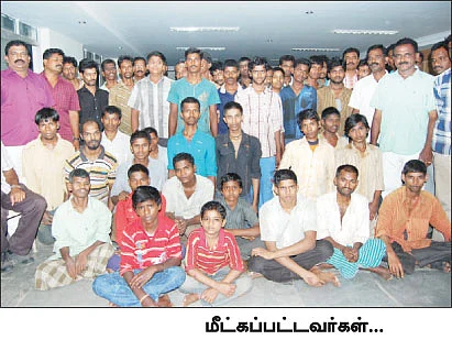 ''பச்சப் புள்ளையா போனவன் அரைக் கிழவனா வந்துருக்கானே''