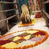ஓணம் பண்டிகை கோலாகல கொண்டாட்டம்!