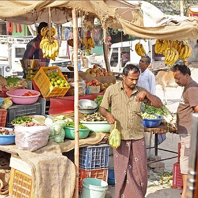 லாரி ஓட்டுநர் மனி
