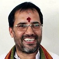 ஆடிட்டர் ரமேஷ் உடல் தகனம் செய்யப்பட்டது