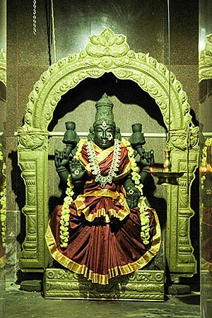 முப்பெருந்தேவியர்