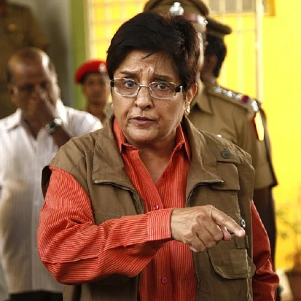 'குடியின் பிடியில் புதுச்சேரி மக்கள்!'- கிரண்பேடி வேதனை