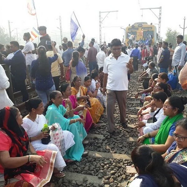 மகாராஷ்டிரா சாதிக் கலவரம் திட்டமிட்டு நிகழ்த்தப்பட்டதா?