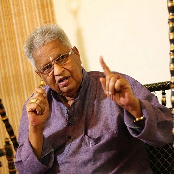 இயக்குநர் விசு
