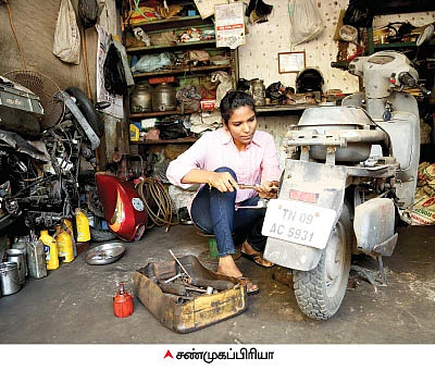 நாங்கள்லாம் அம்பானிக்கு அக்கா பொண்ணுங்க!