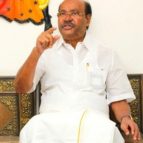 தனியாருக்கு துணை போகும் அண்ணா பல்கலைக்கழகம்' - ராமதாஸ் ஆவேசம்!