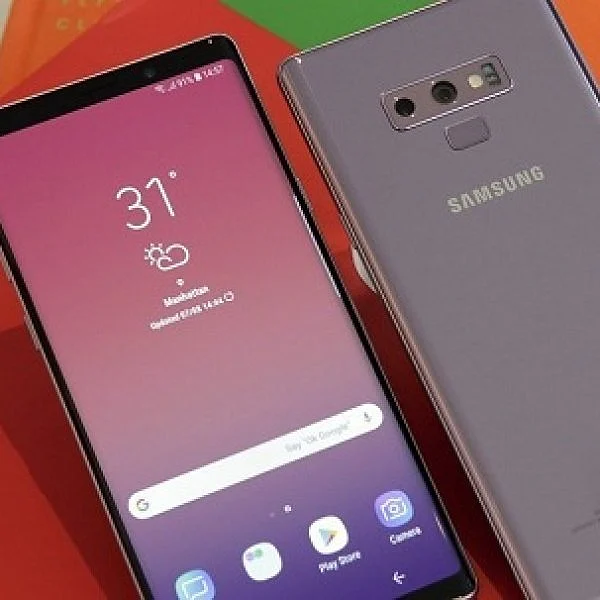 LCD முதல் AMOLED வரை... மொபைல் டிஸ்ப்ளேக்களில் என்ன ஸ்பெஷல்?