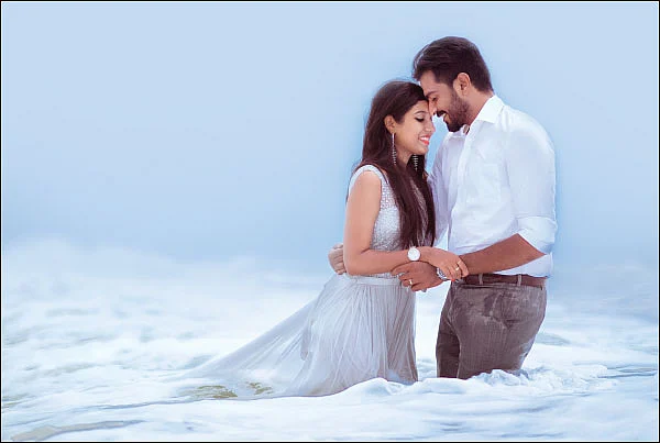 தித்திக்கும் தேன் நிலவு