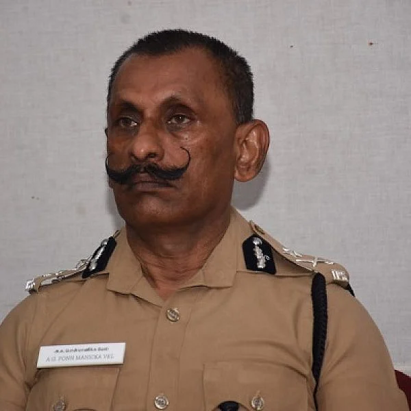 `பொன்.மாணிக்கவேல் தொடர்ந்து விசாரிக்கலாம்.... ஆனால்?’- உச்சநீதிமன்றம் வைத்த செக்