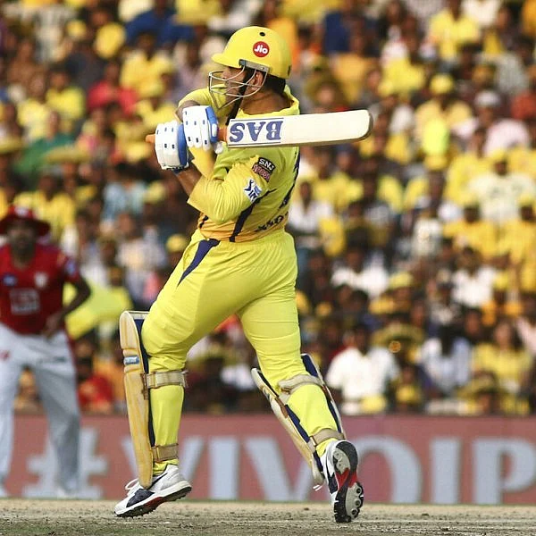 தப்பாகுமா தோனி கணக்கு... மேட்ச்சை மாற்றிய ஐந்து ஓவர்கள்! #CSKVsKIXP