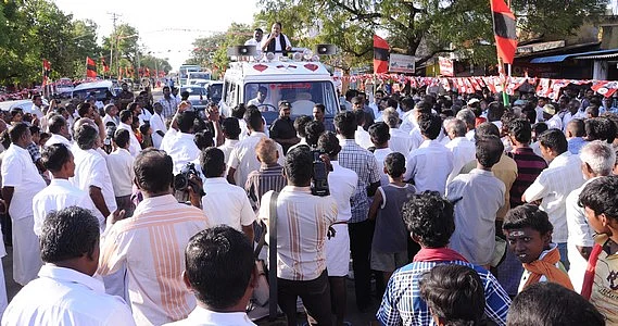 மக்களை சந்திக்கும் பயணத்தை தொடங்கினார் வைகோ