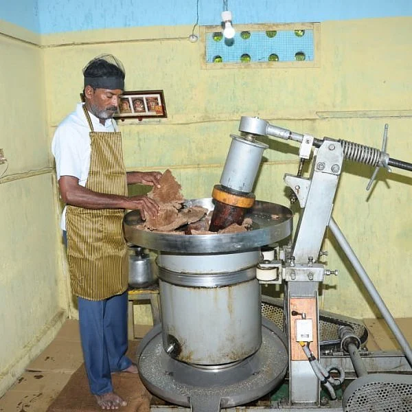 செக்கு, மரச்செக்கு... இந்த இரண்டு எண்ணெய்க்குமே வித்தியாசம் இருக்கு மக்களே!