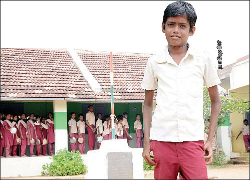 மாண்புமிகு மாணவன் !