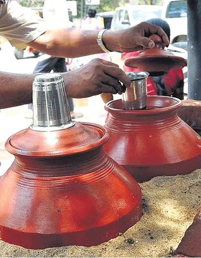 நீரின்றி அமையாது உடல்