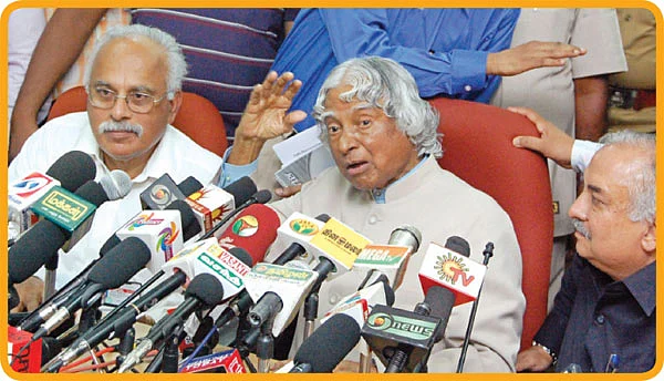 கல்லணை, தஞ்சை பெரிய கோயில் பாதுகாப்பாகத்தானே இருக்கின்றன!