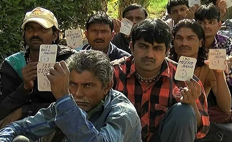 பாகிஸ்தான் சிறையில் இருந்து 220 இந்திய மீனவர்கள் விடுதலை