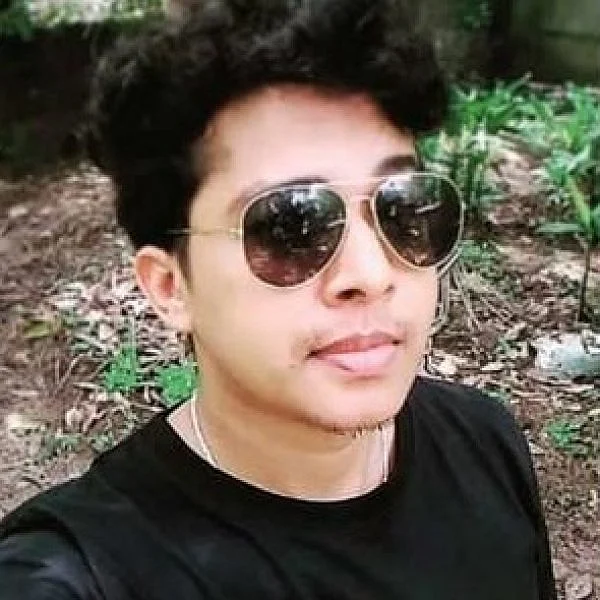 `உன்னை யாராவது பார்த்தால்கூட ரத்தத்தை உறிஞ்சுடுவேன்!' - காதலியை எரித்துக் கொன்ற காதலன்