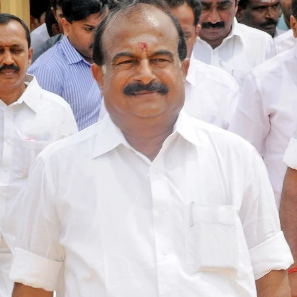 பள்ளிக்கரணை சதுப்புநிலத்தில் அமைச்சர் கே.சி.கருப்பணன் திடீர் ஆய்வு!