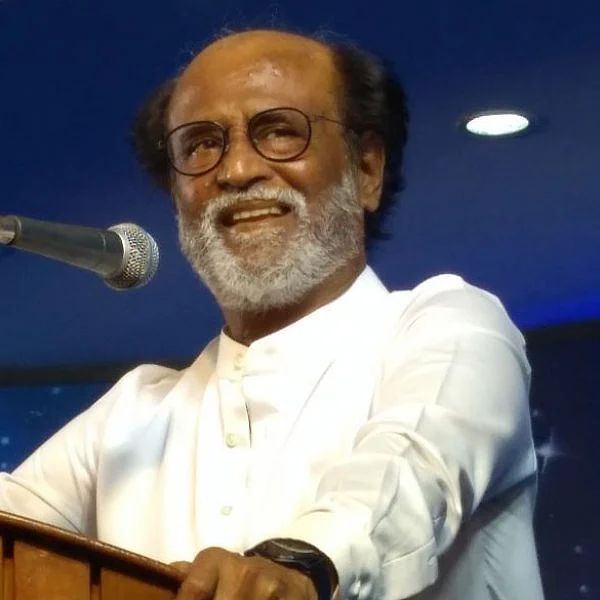 ரஜினியின் அரசியல் பிரவேசம்...உங்கள் கருத்து என்ன? #Rajinikanthpoliticalentry