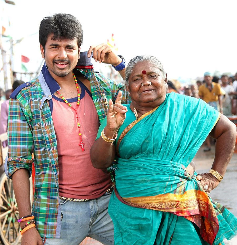 சரத்குமார் விஷால் போட்டியால் பலனடைந்த பரவை முனியம்மா!
