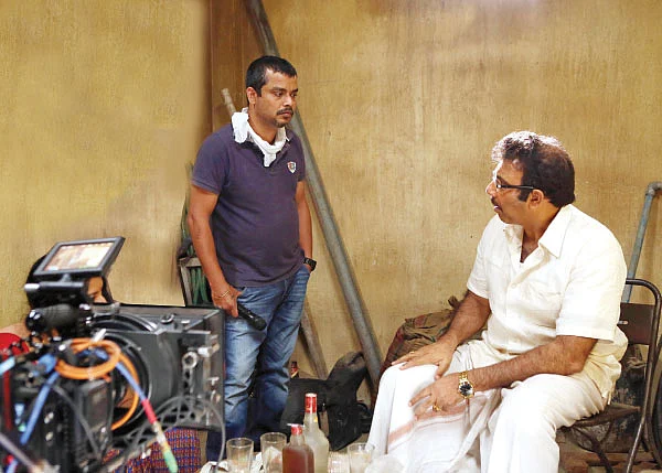 "ரெஸ்ட் எடுக்கணும்... அம்மாகூட இருக்கணும் !”