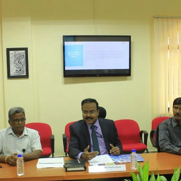 இந்திய உணவு பதனத் தொழில்நுட்பக் கழகத்தின் பொன் விழா ஆண்டுக் கொண்டாட்டத்தில் மத்திய அமைச்சர்கள்