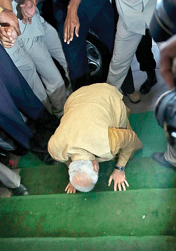 ''அப்படிச் சொல்லக் கூடாது அத்வானிஜி!''