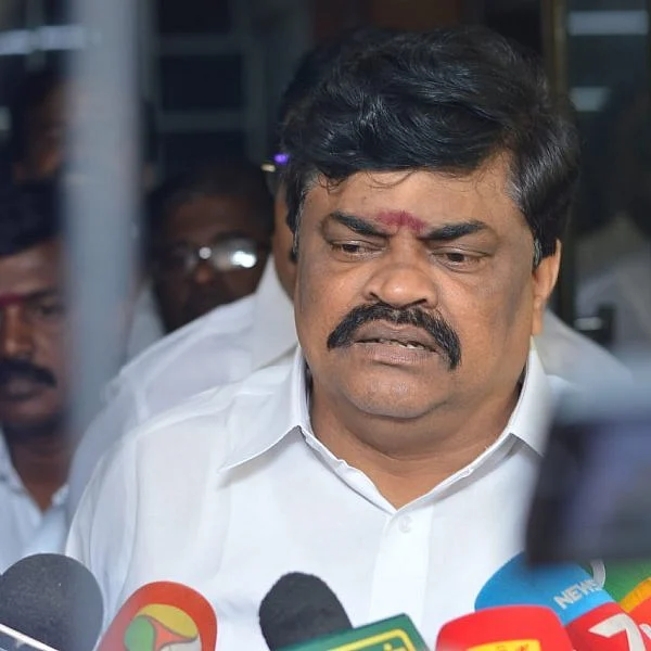`அம்மா என்ற ஆளுமை இல்லாததால் மோடிதான் எங்கள் டாடி!’ - அமைச்சர் ராஜேந்திர பாலாஜி
