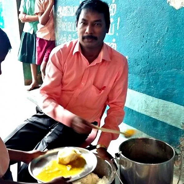 "பசியோட படிக்கிறதுதான் ஆகப்பெரிய கொடுமை!’’- இளமாறன்