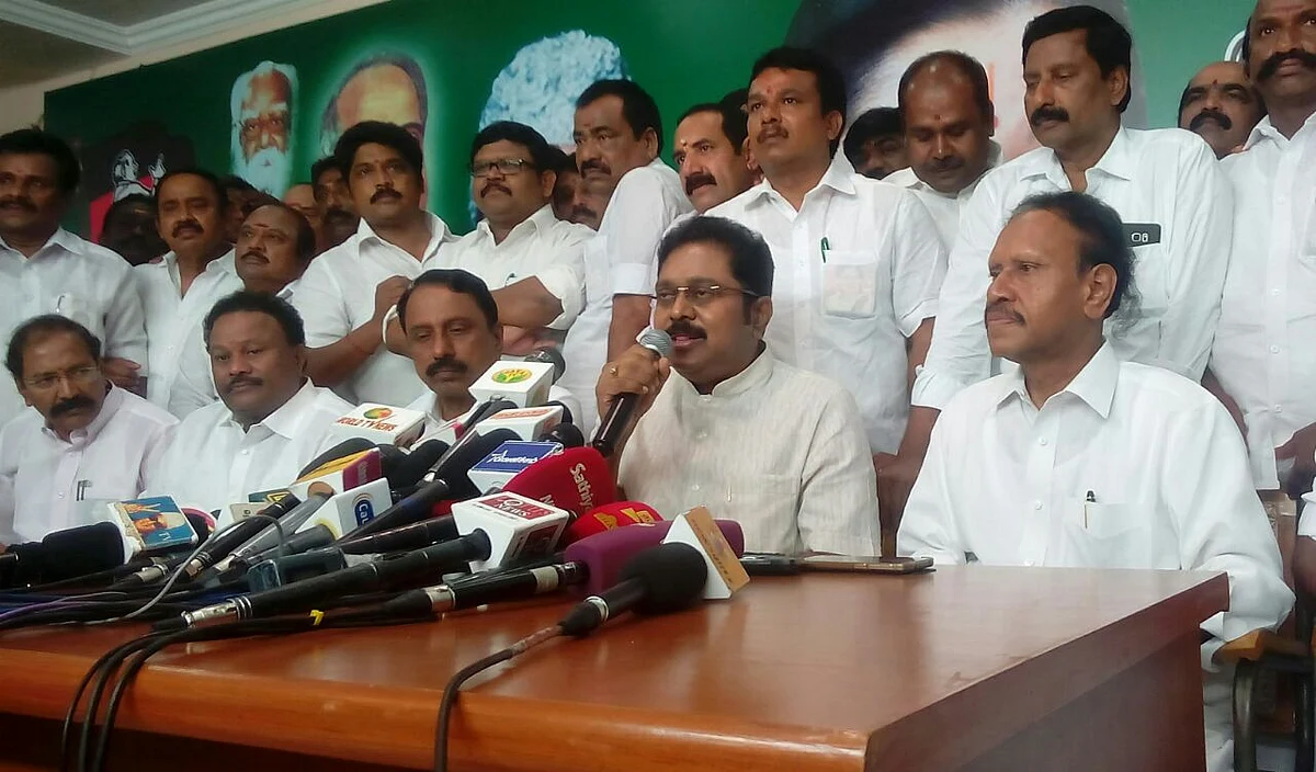 ஜெயலலிதா என்னை ஒதுங்கியிருக்கச் சொன்னார்! டி.டி.வி.தினகரன் பேட்டி