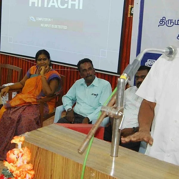 'கீழடி அகழாய்வைக் கண்டுபிடித்ததே பள்ளி மாணவர்கள்தான்': ரகசியத்தை உடைக்கும் ஆசிரியர்!