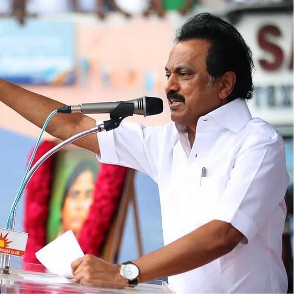 'ஆட்சியின் எண்ணிக்கை பிரச்னையால், டெங்கு எண்ணிக்கை மறைக்கப்படுகிறது!' - மு.க.ஸ்டாலின் தாக்கு