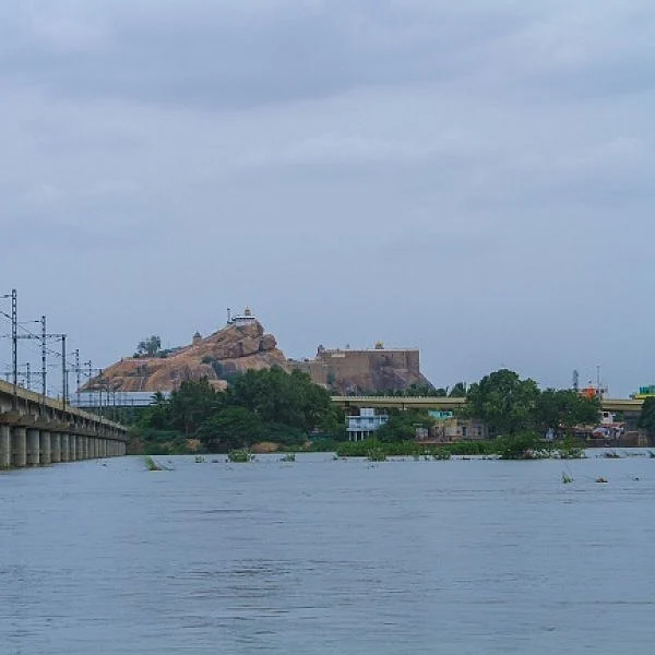 மலைக்கோட்டைக்குப் பக்கத்தில் ஒரு செம ஷாப்பிங் ஸ்பாட்... திருச்சி ஹைலைட்ஸ் #MyVikatan