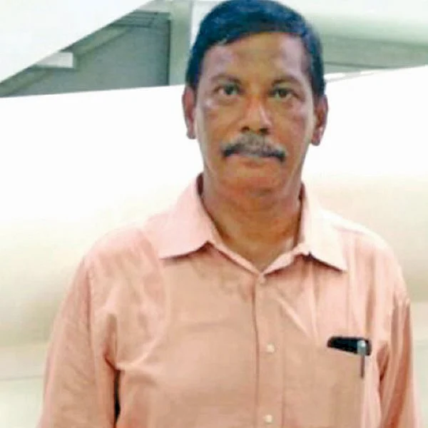 அமைச்சருக்கும் அடங்காதவர் - தனி ராஜ்ஜியம் நடத்தும் எடப்பாடி ஆதரவு அதிகாரி!