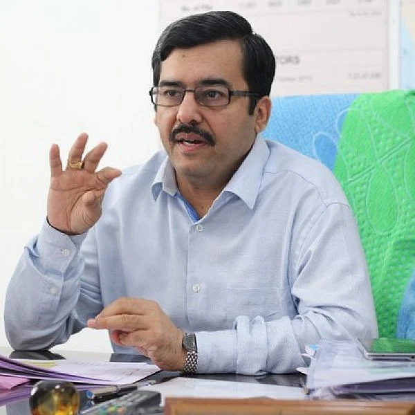 ‘ஆர்.கே.நகர் தேர்தல் ரத்து என்ற வதந்திகளை நம்பாதீர்கள்’- ராஜேஷ் லக்கானி விளக்கம்