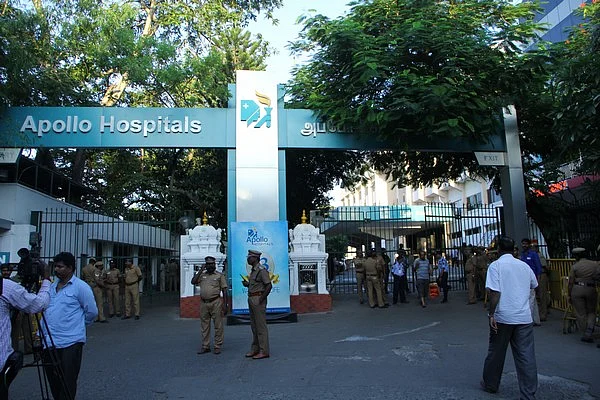 அப்போலோவில் ரூ.750 கோடி அந்நிய நேரடி முதலீடு!