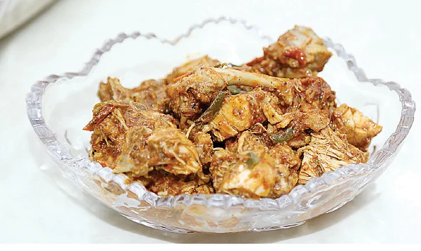 மட்டன் தொக்கு... சும்மா `கிழி கிழி கிழி’! - கலா மாஸ்டர் கிச்சன்