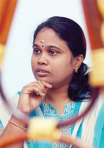 நள்ளிரவு...ஆம்னி பஸ்... 5 கோடி...