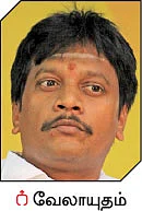 விலை வீழ்ச்சியில் உருண்டை வெல்லம்...