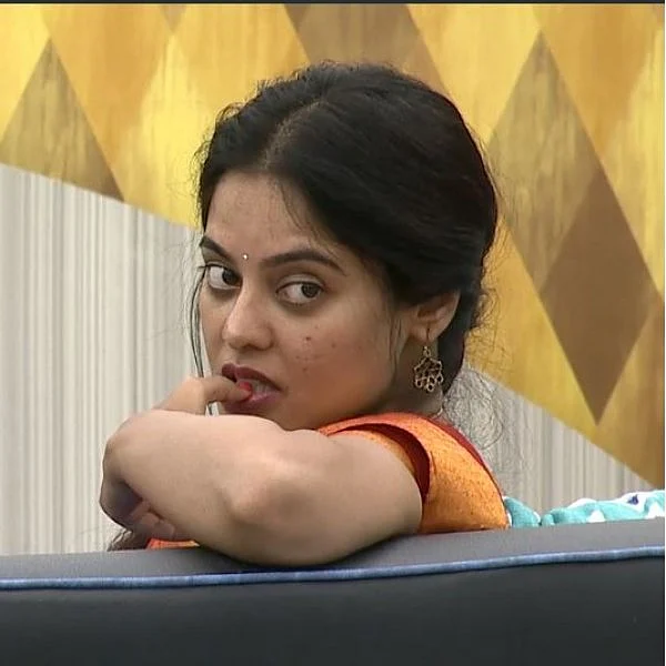அலோ பிக்பாஸா... ஓவியா எப்போ சார் வருவாங்க? - பிக்பாஸ் வீட்டில் நடந்தது என்ன? (45-ம் நாள்) #BiggBossTamilUpdate