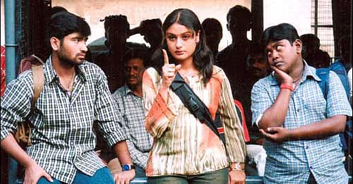இப்படி எட்டு எட்டா பிரிச்சுதான் தமிழ் சினிமாவே காதலிக்குது!