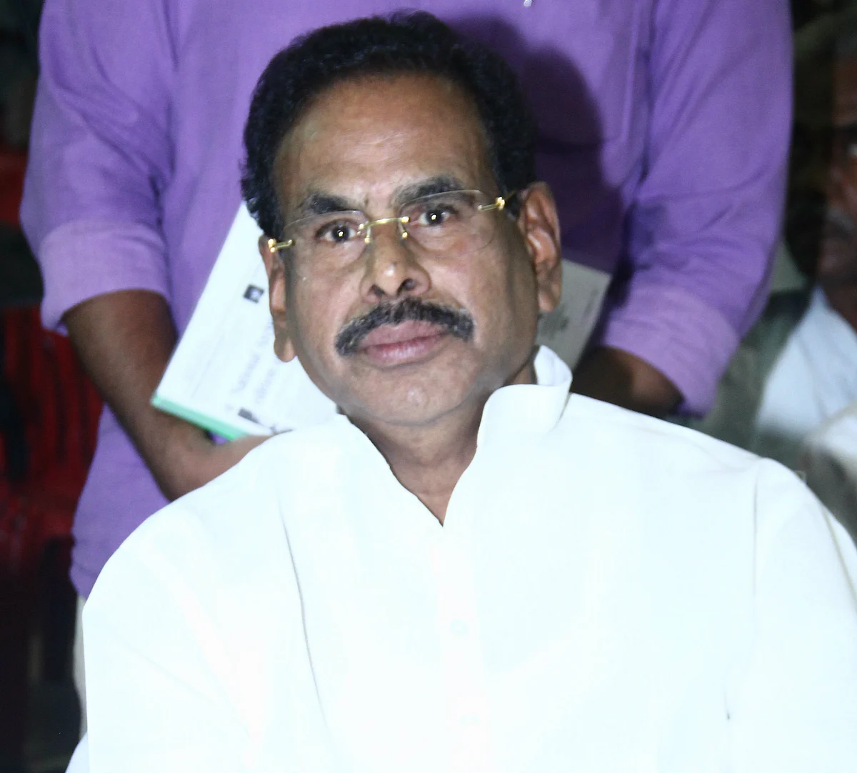 சசிகலாவை இன்று சந்திக்கிறார் நடராஜன்!